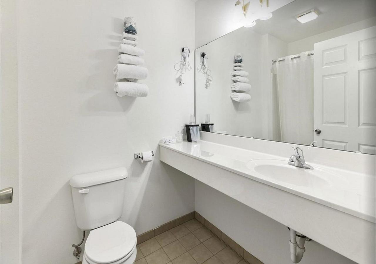 Red Bud Country Inn Екстер'єр фото